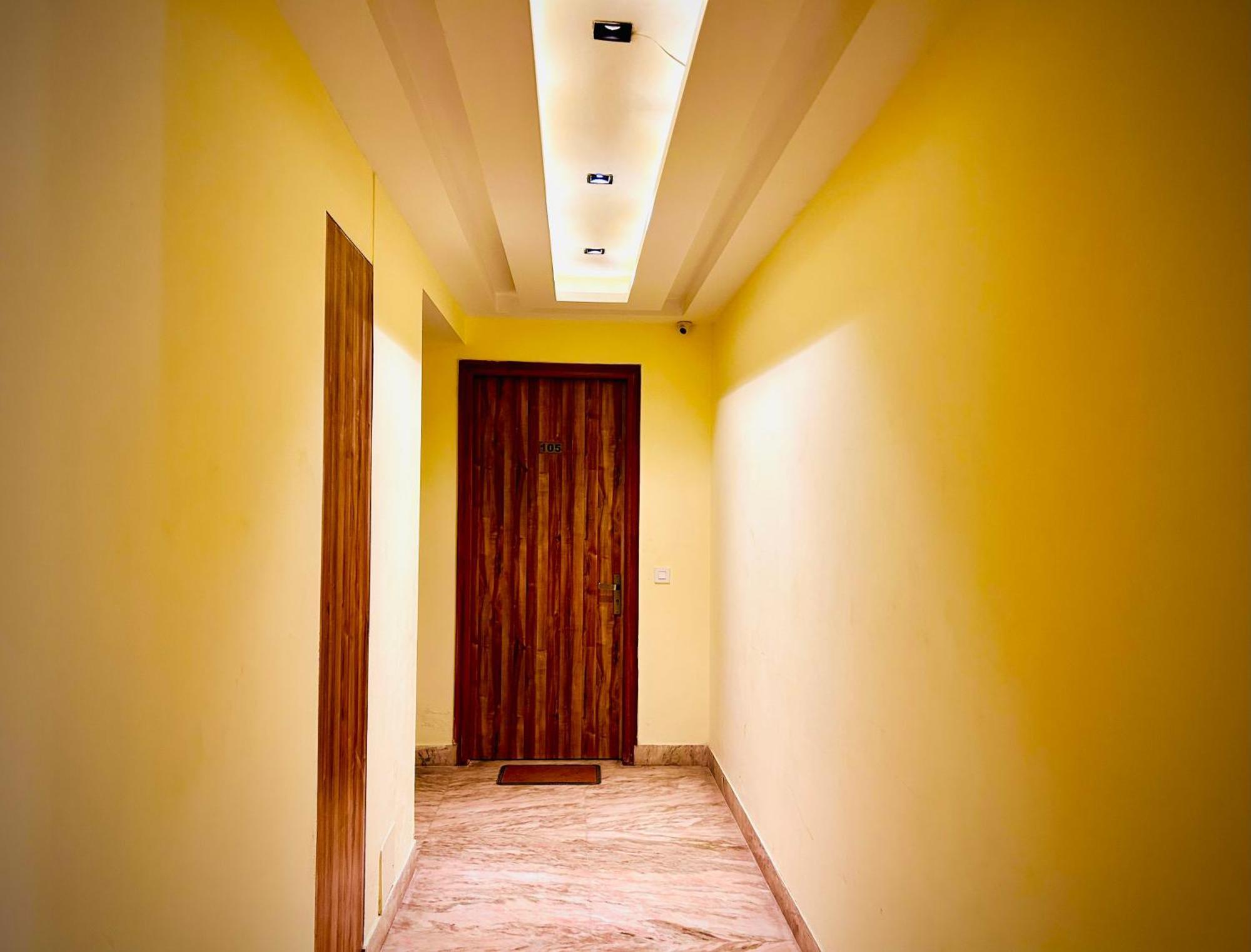 Hotel Royal Paradise By Kdson New Delhi Luaran gambar